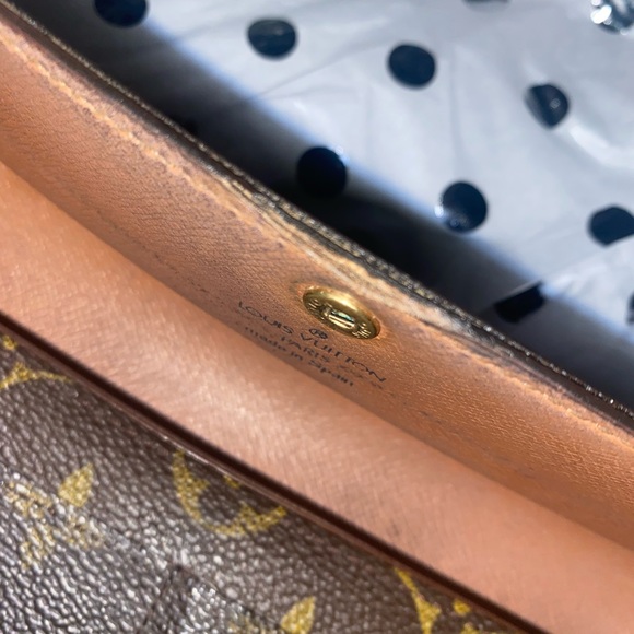 Louis Vuitton Sarah Wallet ~ Vintage - Picture 8 of 8